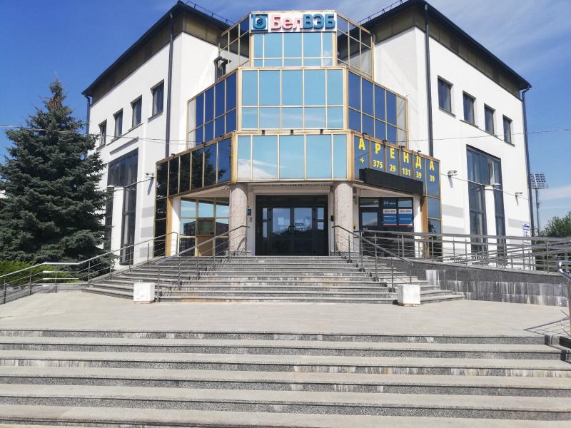 Офис автошколы и классы в центре Борисова 